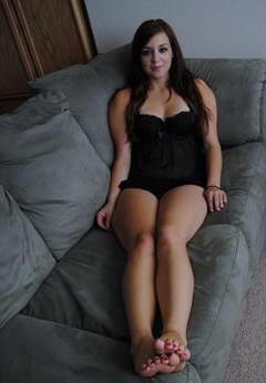 horny wives in Moberly seeking men